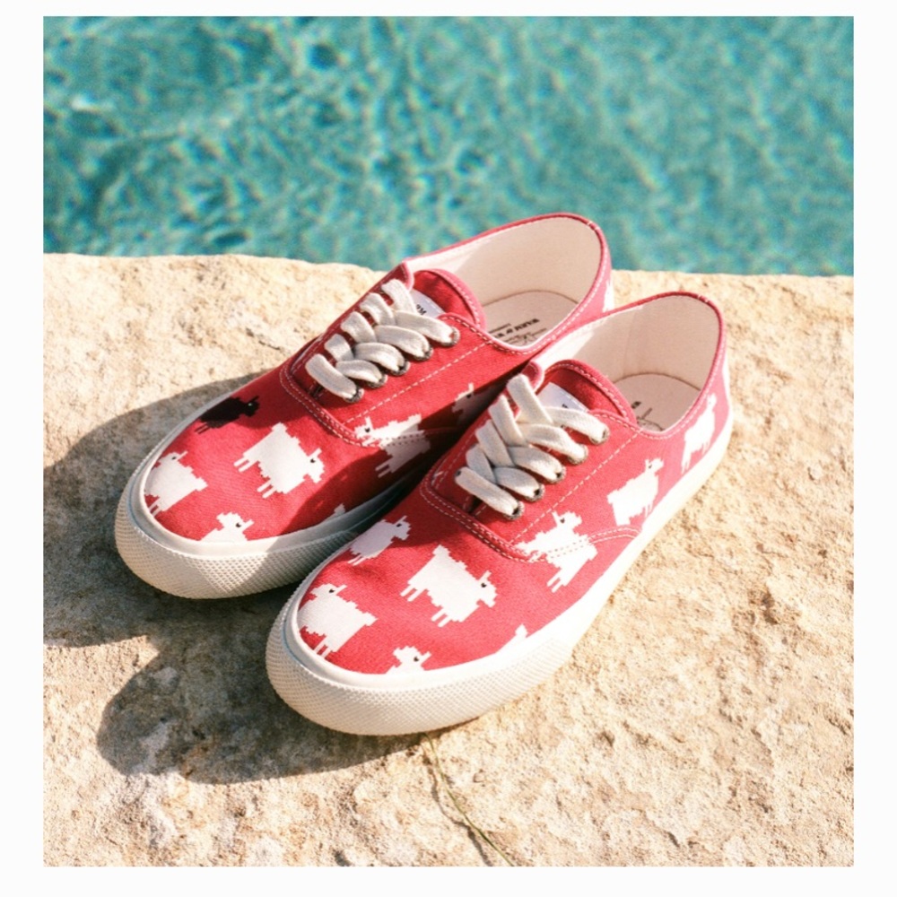 Warm & Wonderful x Sperry Cloud “Black Sheep” in Diana Red